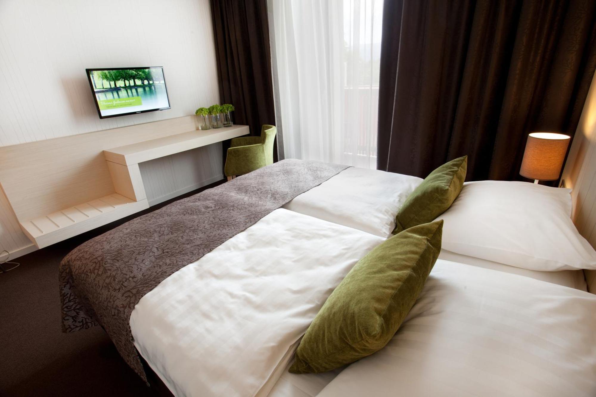 Hotel Astoria Superior เบลด ภายนอก รูปภาพ